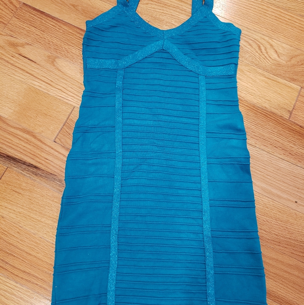 2b Bebe bodycon bandage mini dress